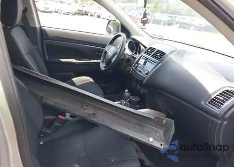 2014 Mitsubishi Outlander Sport Es z USA, uszkodzony, nr VIN 4A4AR3AU8EE021128